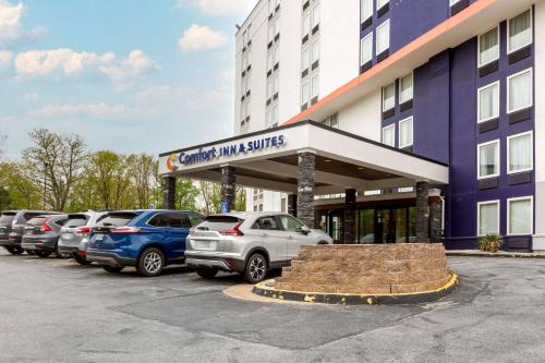 Alexandria Hotel | Pet-Friendly Comfort Inn & Suites Alexandria West Awaits