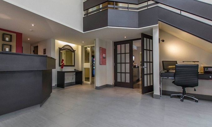 Val-d'Or Hotel | Comfort Inn Val d'Or: Family-Friendly Stay with Breakfast