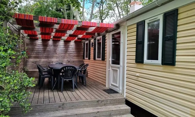 Revel House | Comfort Mobile Home at Camping le Moulin du Roy for Families