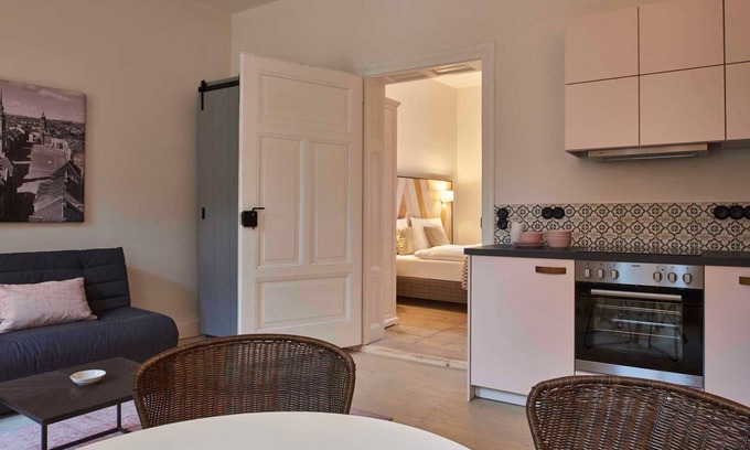 Goerlitz Apartment | Cozy Comfort Plus Apartment - VIA's Appartements am Postplatz