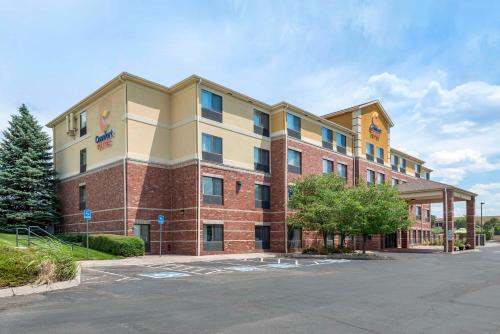 Highlands Ranch Hotel | Pet-Friendly Comfort Suites Highlands Ranch near Denver Tech