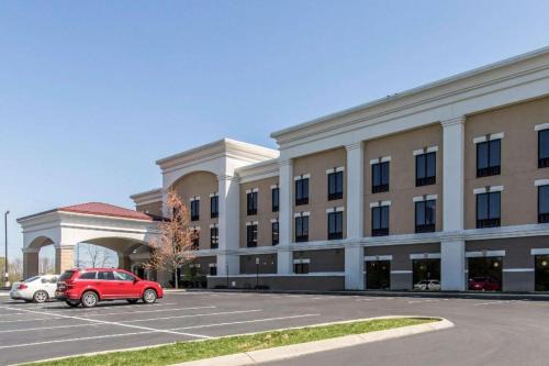 Smyrna Hotel | Comfort Suites