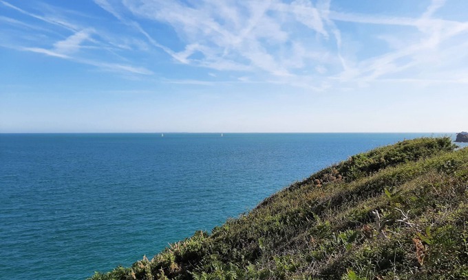 Saint-Benoit-des-Ondes Apartment | Cozy Duplex Apartment Steps from the Sea with Pool & Spa