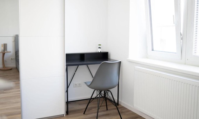 Oberdobling Apartment | Cozy 2BR Apartment with Parking & Wi-Fi near City Center