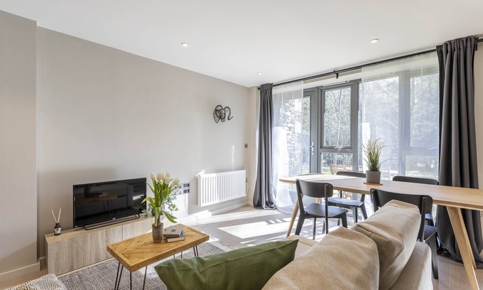 Backbarrow Apartment | Convenient 2BR Backbarrow Retreat with Free Parking