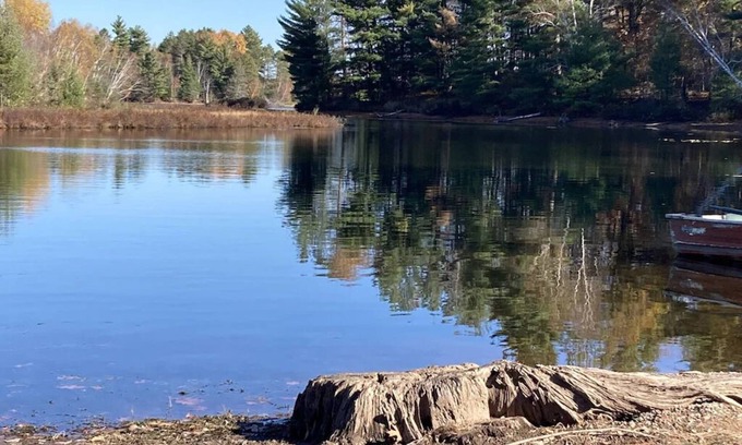 Hayward Cabin | Cozy 3 Bedroom Cabin on Lake Chippewa Flowage in Hayward