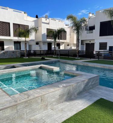 Torre de la Horadada Apartment | Relaxing Apartment in Torre de la Horadada with Pool