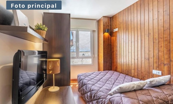 La Zubia Apartment | Cozy Central Studio Near Sierra Nevada with Spa & Kitchen