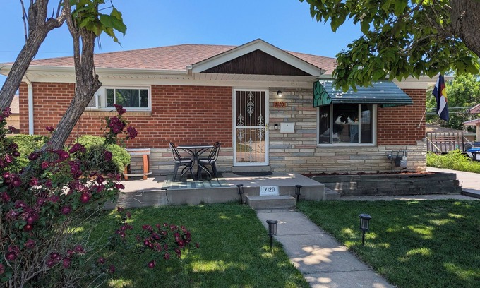 Twin Lakes House | Tranquil Family Retreat in Eco-Friendly Neighborhood