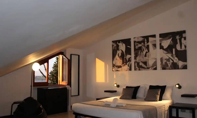 Castel di Leva Apartment | Relaxing Apartment Surrounded by Nature with Free Parking