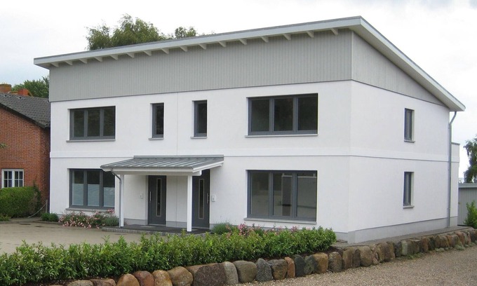 Fehmarn Apartment | Cozy Apartment for 5 with Baltic Sea Views & Top Amenities