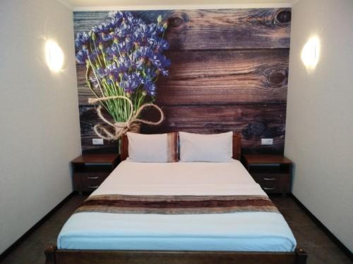 Degtyari Apartment | Prime Apartment in the Heart with Breakfast Included