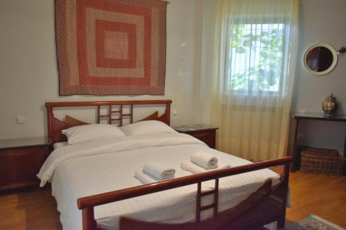 Trikala Apartment | Inviting Apartment Steps from the Park, Rated 9.5/10