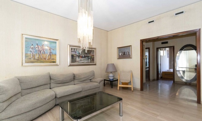 Parella Apartment | Explore MM Massawa Vintage Apartment with Family-Friendly Amenities