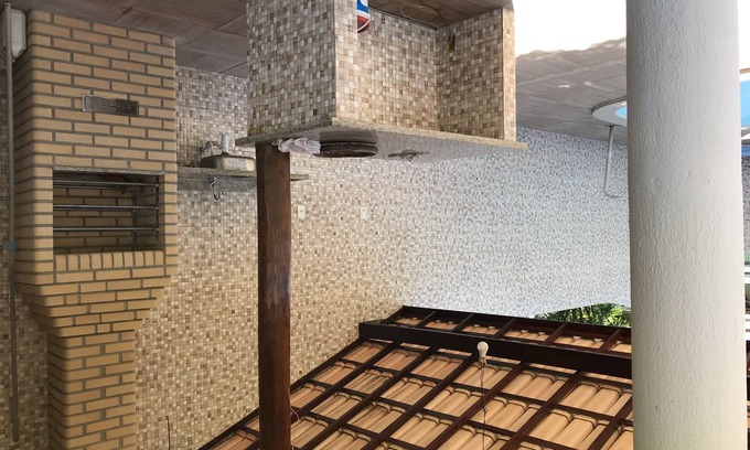 Dias D'Avila House | Inviting Beach House Steps from the Shore and River
