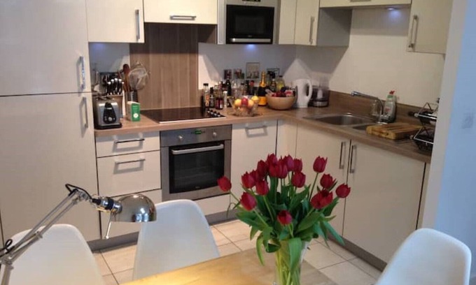 Hackney Apartment | Convenient Flat in the Heart of Dalston for Family Stays