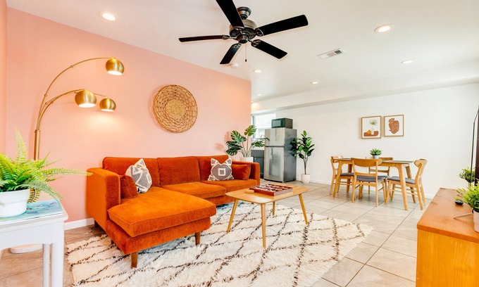San Jacinto House | Beachside Duplex with Deck & Ocean Views - Rated 9.6/10