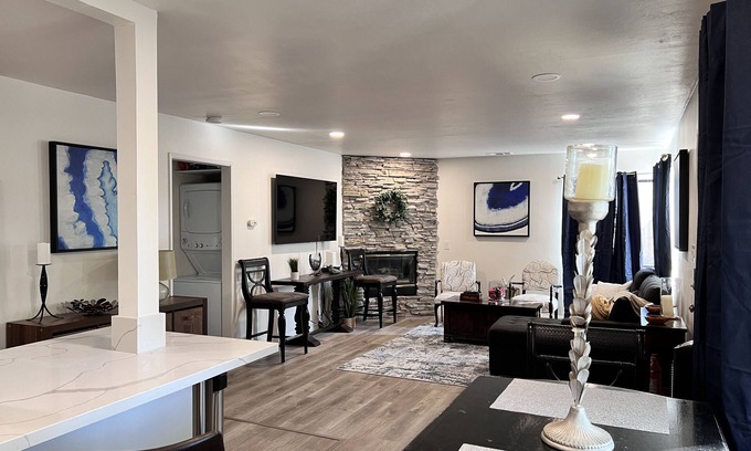 Arden-Arcade House | Elegant Escape Near Shopping with Pet-Friendly Amenities
