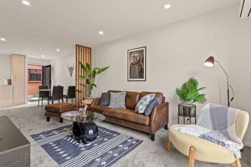 Henderson House | Comfortable Family Home