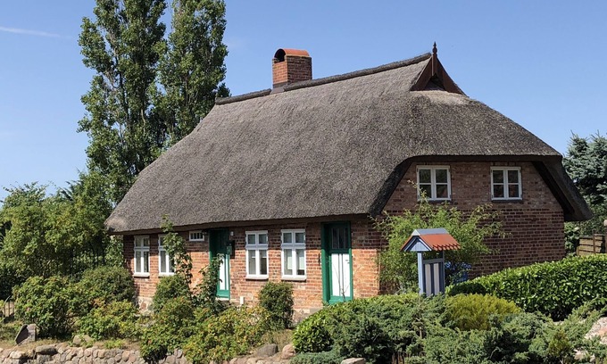 Spyker Other | Cozy Farmhouse with Lake View and Large Garden Retreat