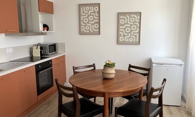 Le Champ-sur-Layon House | Comfortable gite between Angers and Saumur, La petite Maison Mima
