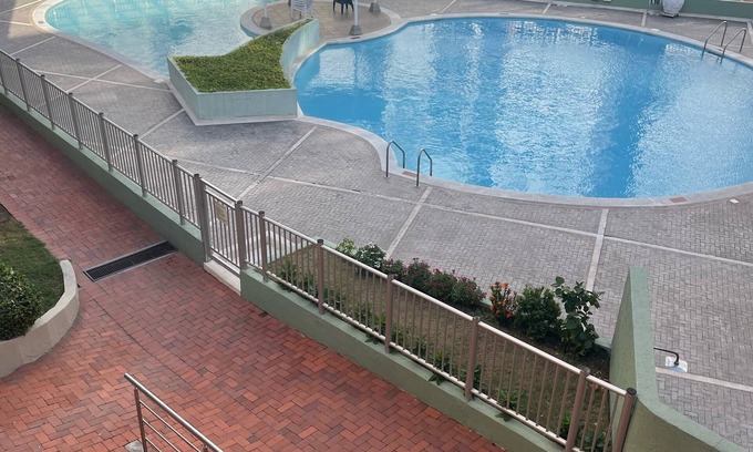 Barranquilla Apartment | Conveniently Located Hotel in Barranquilla with Pool