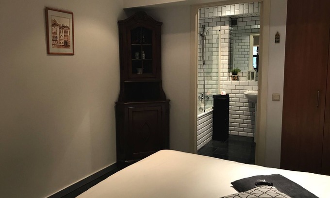 Dansaert Apartment | Cozy Grand Place Studio with Kitchen & Family-Friendly Amenities