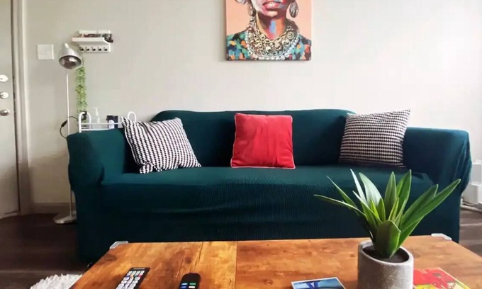 Sweetbriar Apartment | Comfortable Haven Close To Popular Attractions