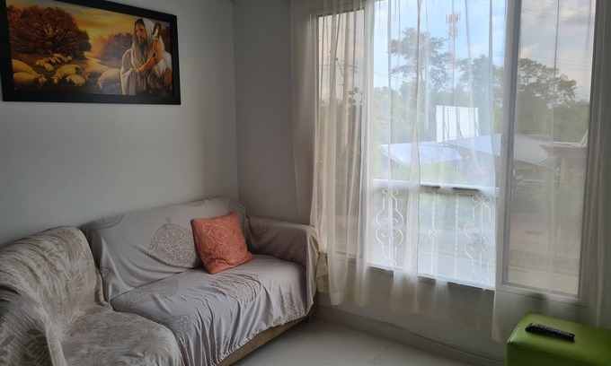 Pereira House | Cozy Retreat: Pet & Child Friendly Accommodations Await