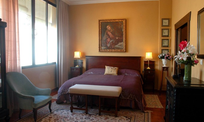 Begijar House | Cozy Retreat with Pool, Spa & Family-Friendly Amenities