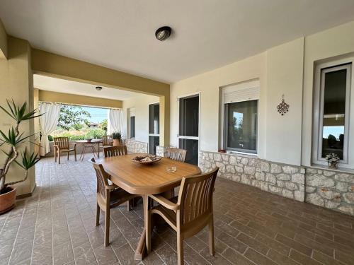 Epanomi House | Your Comfortable Home with Breakfast and 10/10 Rating