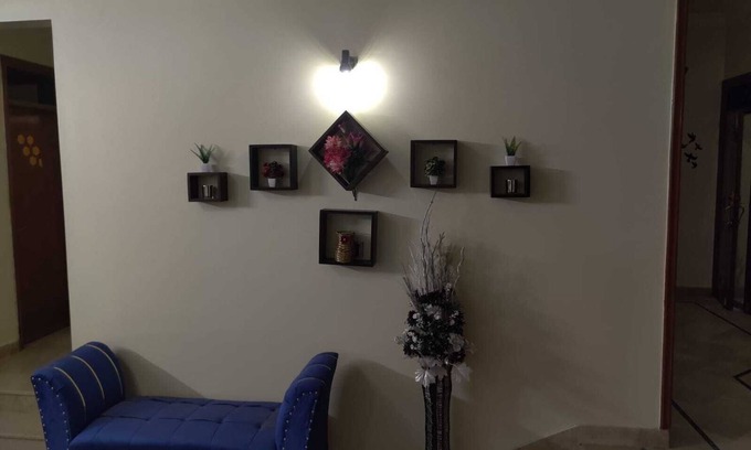Karachi House | Cozy Retreat for Families in Karachi