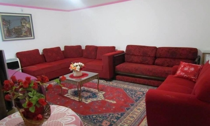 Olimpia House | Cozy 6-Bedroom House with Air Conditioning & Wi-Fi