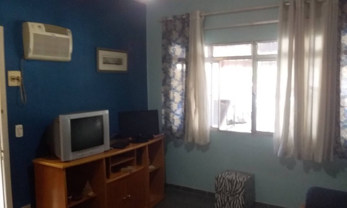 Mongagua House | Ideal Beach House with Ocean View and Central Access