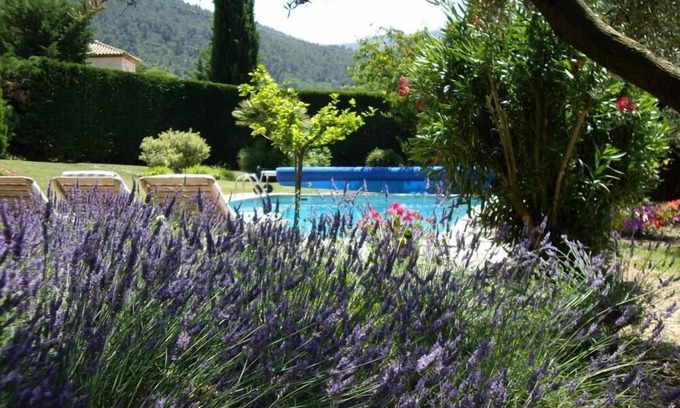 Auriol House | Relaxing Escape with Pool and Ocean Views in Lush Garden