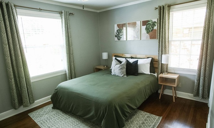 University District House | Relaxing Retreat in Memphis - Ideal for Families & More
