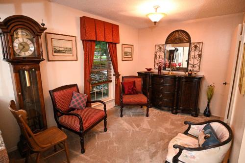 Mobile Bed & Breakfast | Convenient Oceanfront Hotel with High Guest Ratings