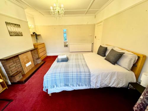 Filton House | Comfortable Accommodation Near Southmead for Every Traveler