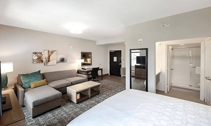 Naples Apartment | Discover a Cozy Studio for 4 with Breakfast & Pool Access
