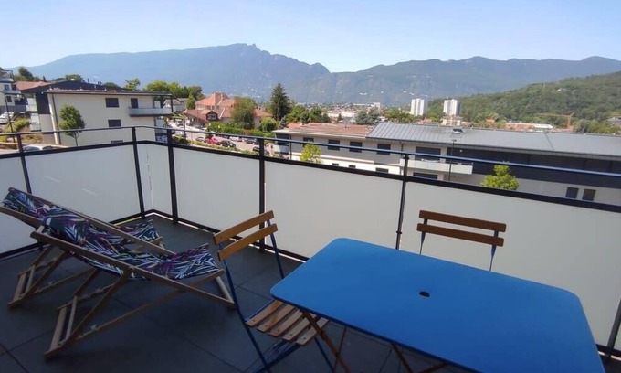 Aix-les-Bains Apartment | Inviting T3 with Terrace, Garage & Spa Amenities Await