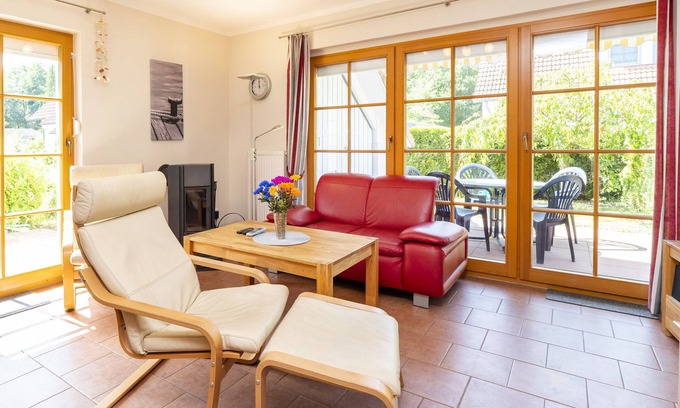 Zingst House | Relaxing Terraced House with Ocean View in Vacation Park