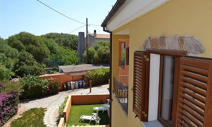 Palau House | Cozy Three-Room Apartment with Spa Near Porto Pollo