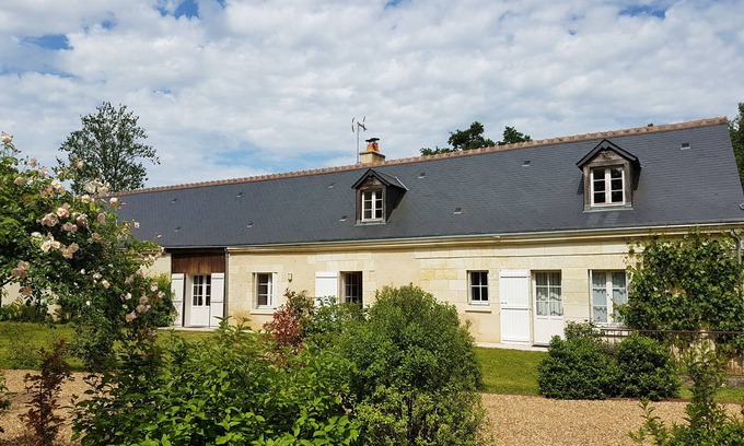 Epeigne-sur-Deme House | Peaceful Farmhouse Escape with Spa and Breakfast Included