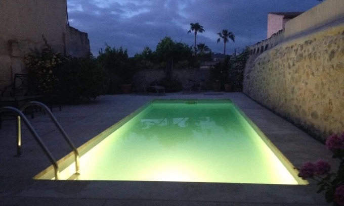Porreres House | Inviting Village House with Private Pool and Ocean View