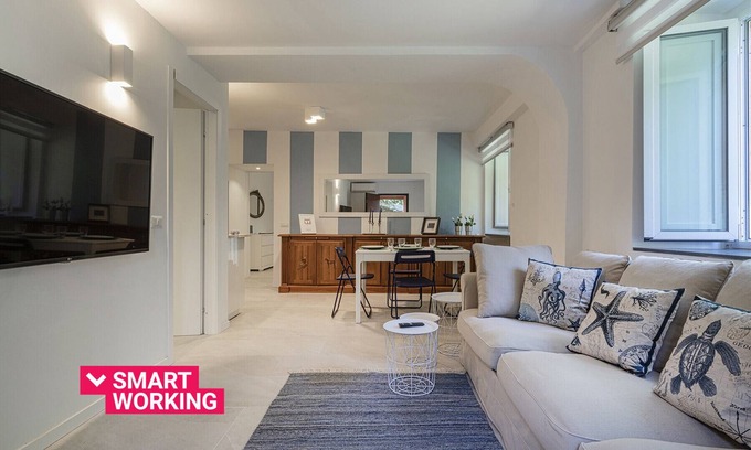 Camogli Apartment | Cozy Retreat in Camogli with Breakfast & Family Amenities