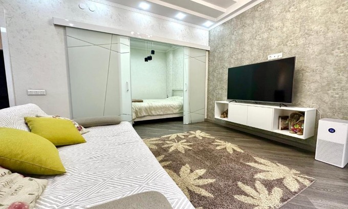 Sverdlov District Apartment | Cozy Apartment in Elite House, Heart of the City