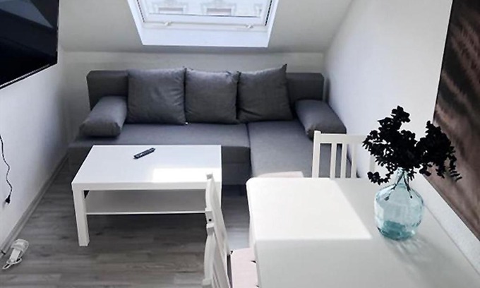Krefeld Apartment | Cozy Apartment Retreat in Krefeld for a Relaxing Stay