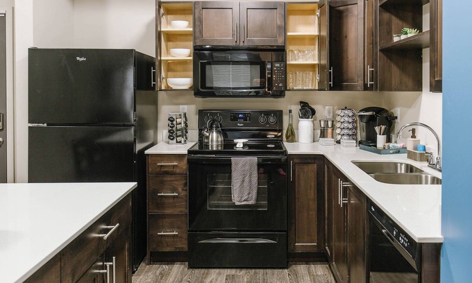 Hillcrest Apartment | Pet-Friendly Apartment Near BYU | 9.8 Rated with Great Amenities