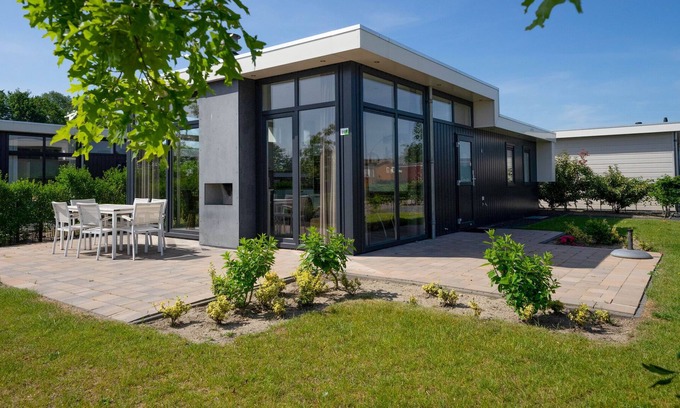 Linden Ski Chalet | Comfy chalet with dishwasher near a nature reserve