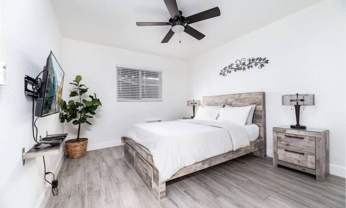 Middle River Terrace Apartment | Inviting Condos @ Middle River with Oceanfront Views